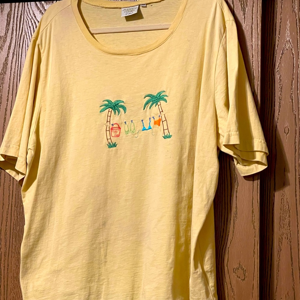 Johnny WAS vtg ‘89 T-shirt embroidered 100% cotton unisex roomy